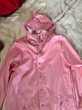 RAINS - Pink Hooded Rain Jacket